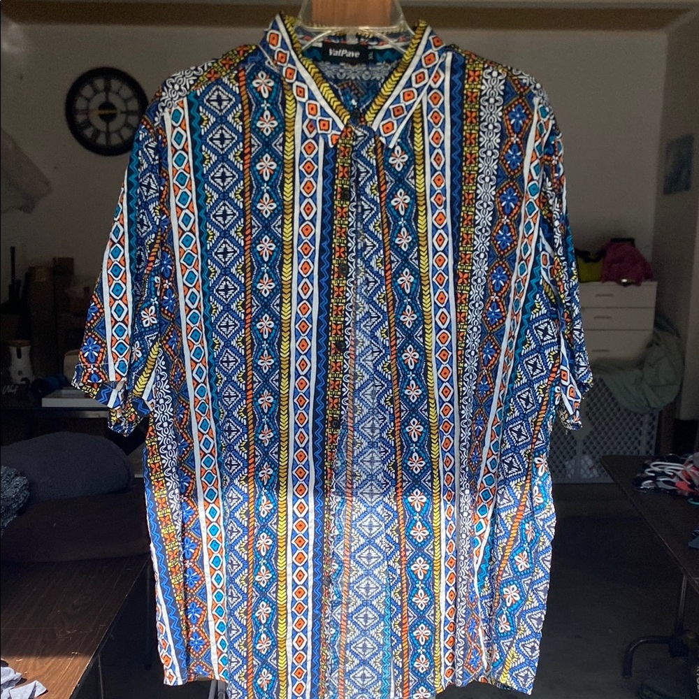 Bold Patterned Shirt by - Multicolor